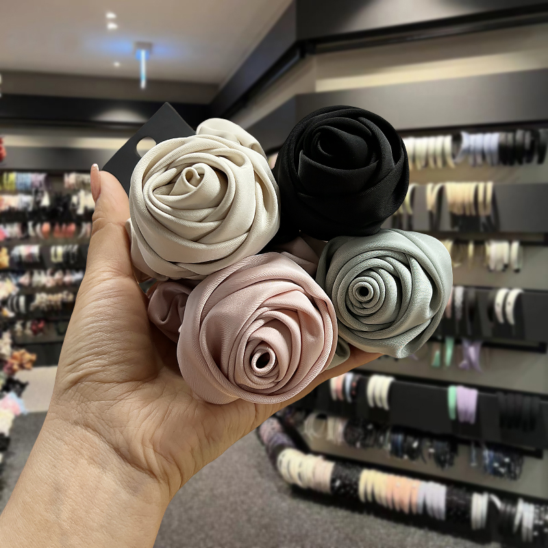 Koreańskie nakrycia głowy nisz – Hi Tech Accessories recenzja i cena