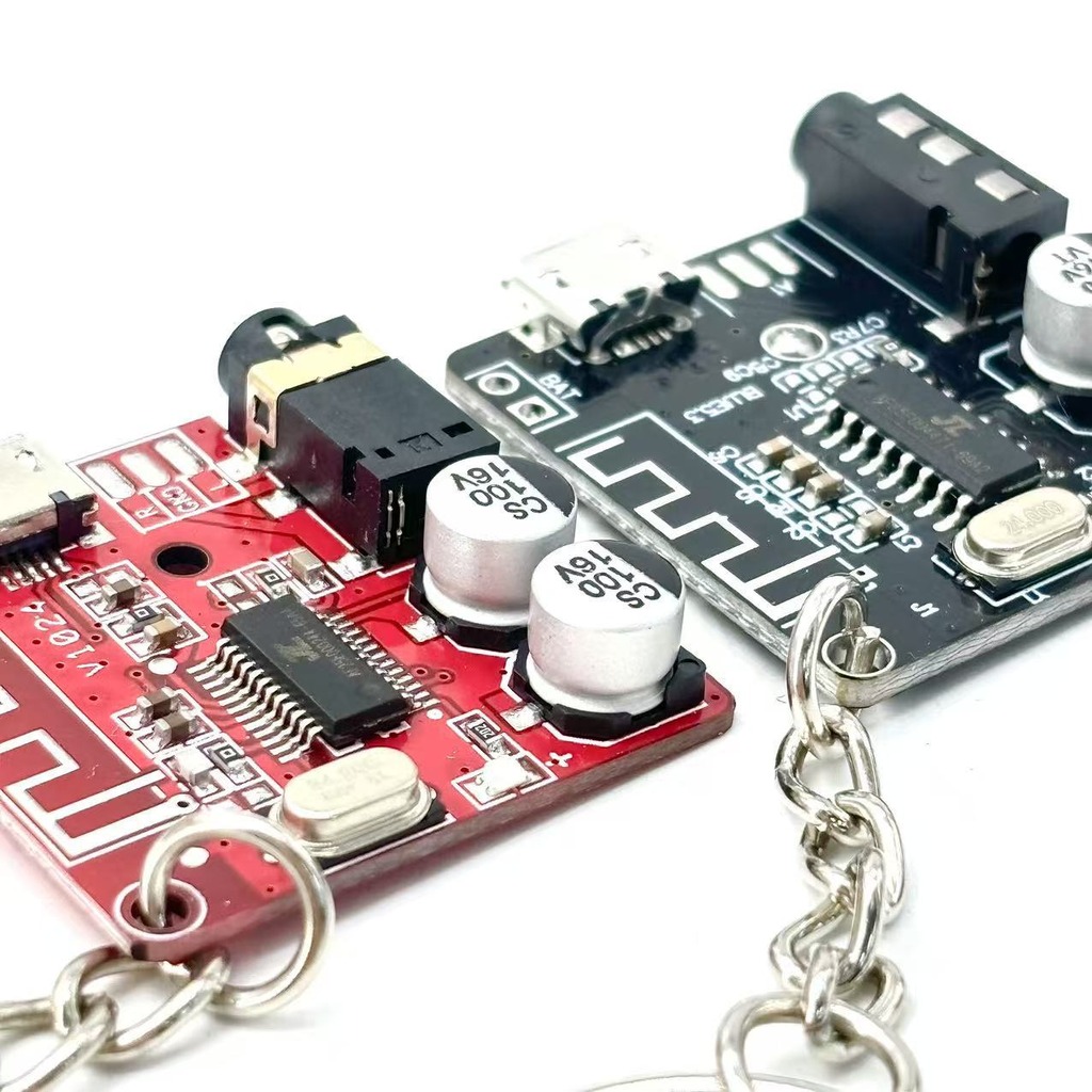 Brelok w stylu cyberpunk z pły – Tech Accessories Key recenzja i cena